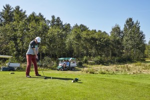 Onder een stralende zon werd sportief gestreden bij Golf Against Cancer